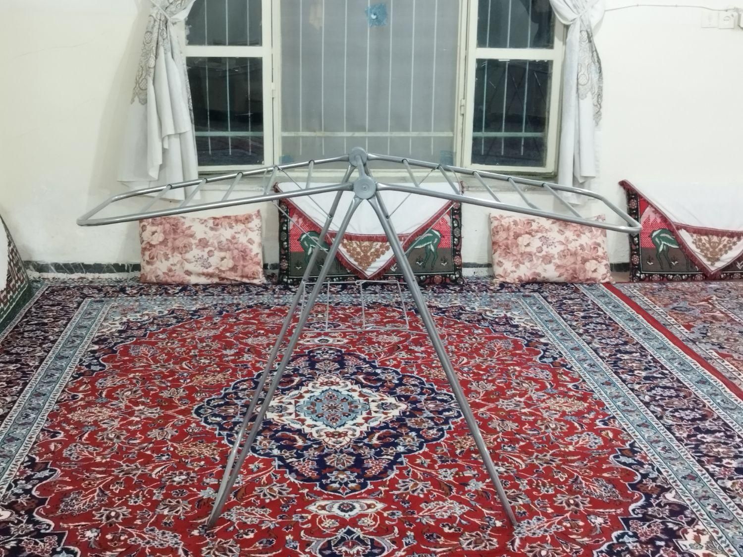 طناب آپارتمانی|بندرخت و رخت‌آویز|نهاوند, |دیوار
