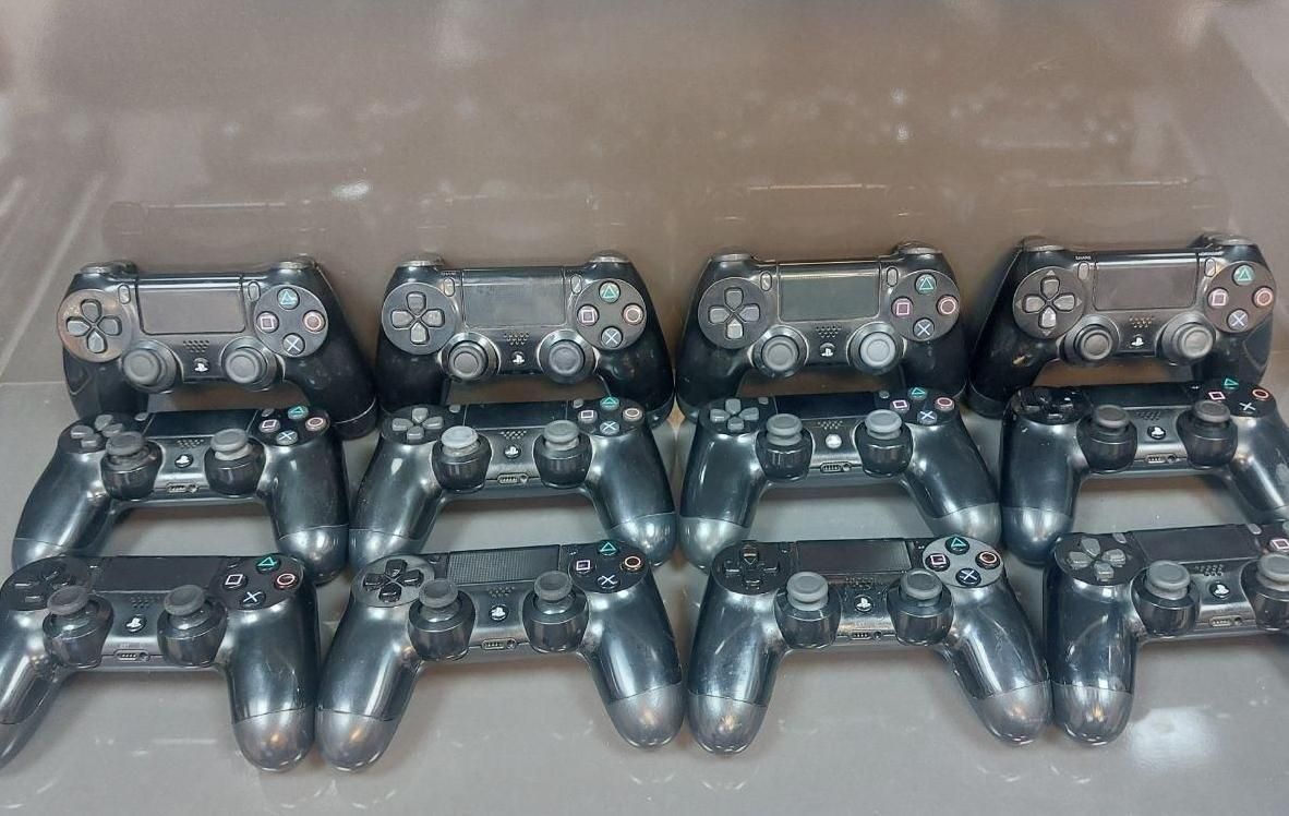 دسته اصلی پلی استیشن ۴ PS4|کنسول، بازی ویدئویی و آنلاین|کازرون, |دیوار