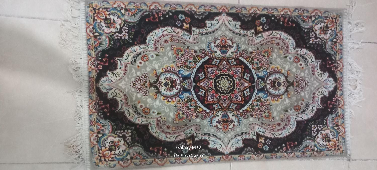 فرش پادری|پادری|قدس, شهرقدس|دیوار