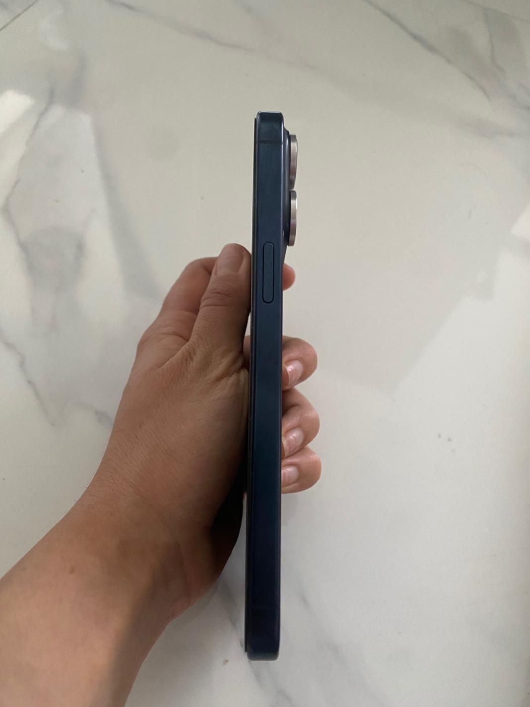 اپل iPhone 15 Pro Max با حافظهٔ ۲۵۶ گیگابایت|موبایل|مشهد, توس|دیوار