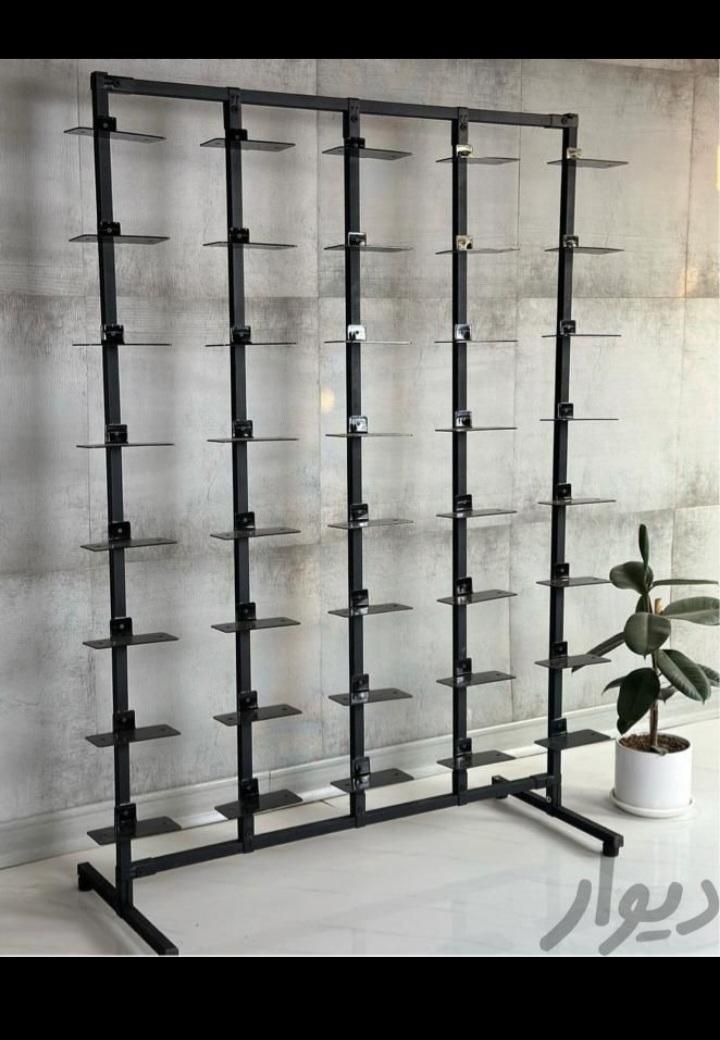 رگال وساخت استند کفش درابعاد مورددلخواه مبرهن|فروشگاه و مغازه|رشت, استادسرا|دیوار