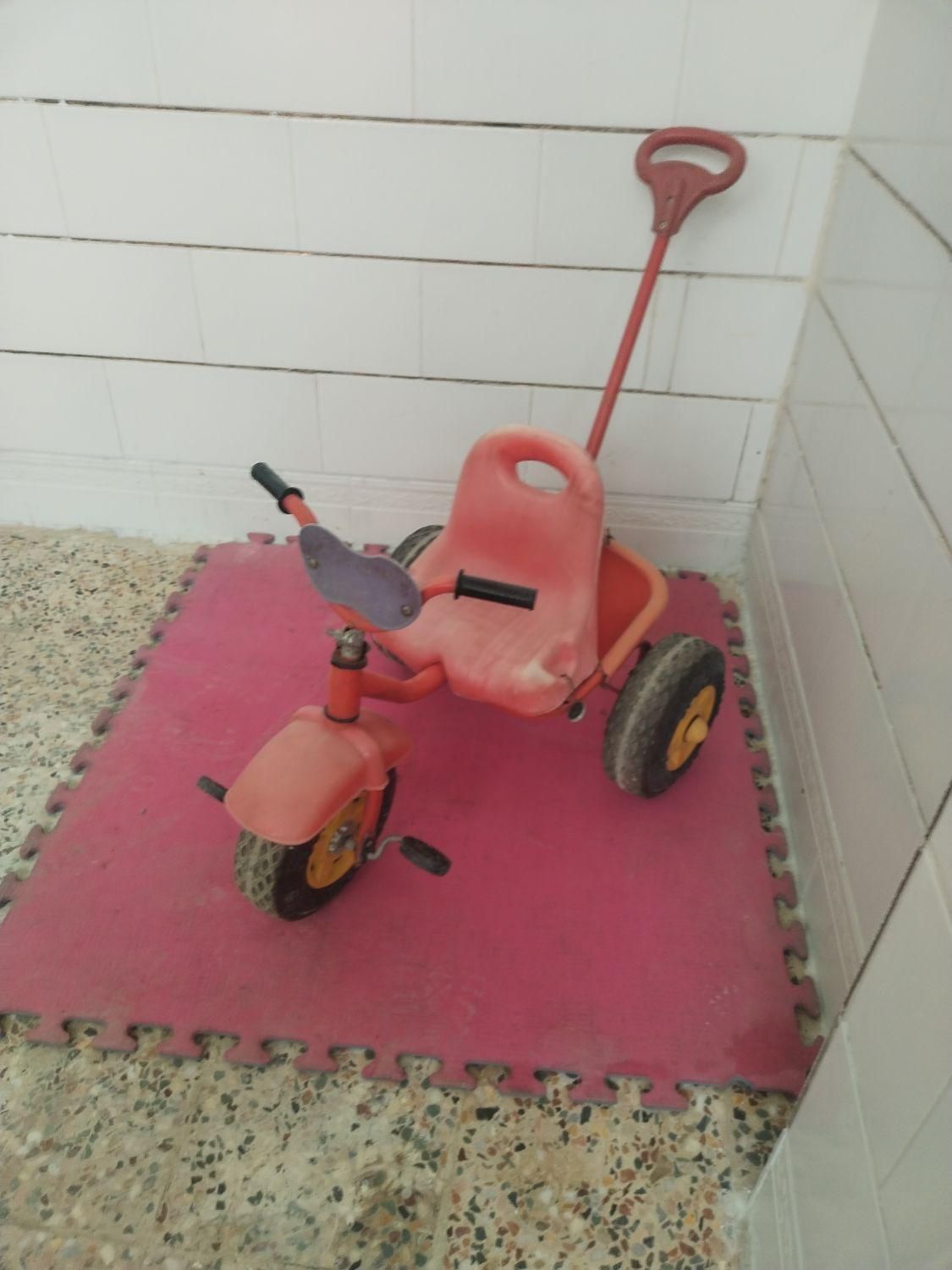 سه چرخه کودک|دوچرخه، اسکیت، اسکوتر|خمینی‌شهر, |دیوار