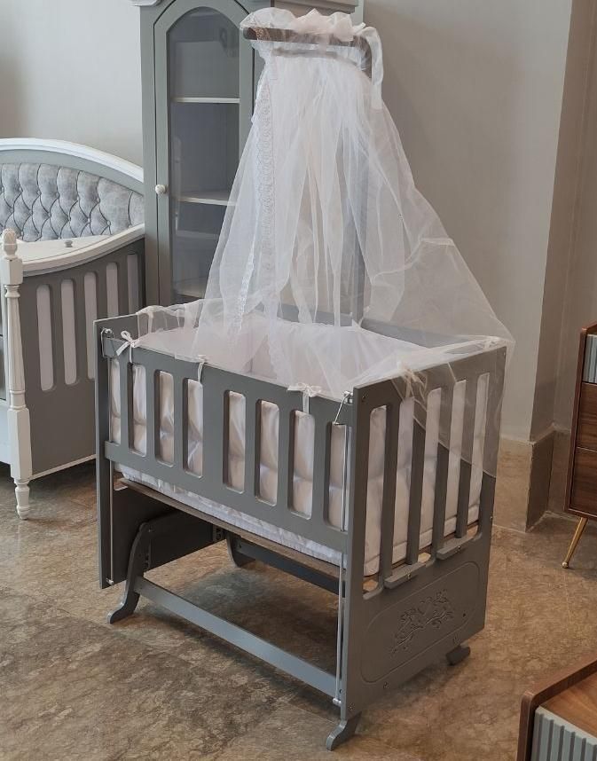 تخت گهواره ای کنار مادر مدل مستطیلی۲|تخت و صندلی بچه|شهریار, شهریار|دیوار