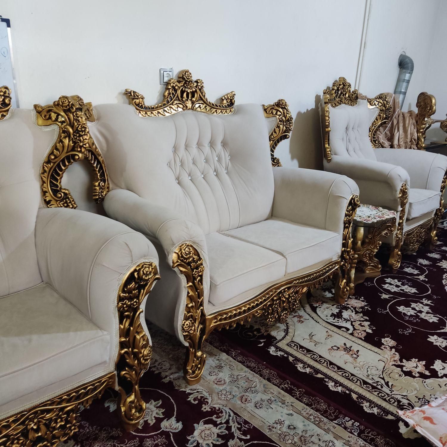 مبلمان سلطنتی|مبلمان خانگی و میز عسلی|تاکستان, |دیوار