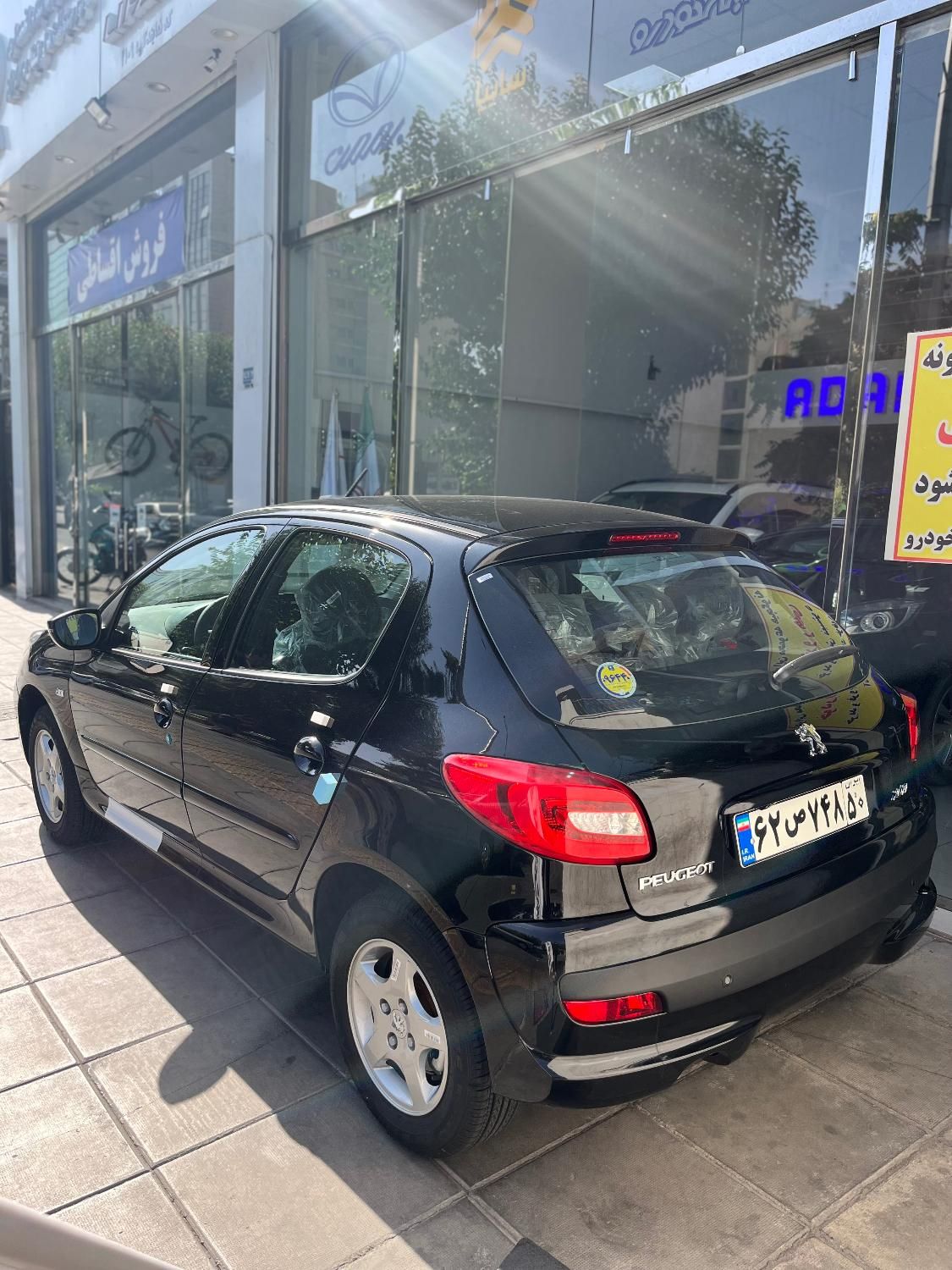 207 دنده موتور ۱۴۰۰ موتور تیپ ۳ رنگنبدی ۱۴۰۴|خودرو سواری و وانت|تهران, توحید|دیوار