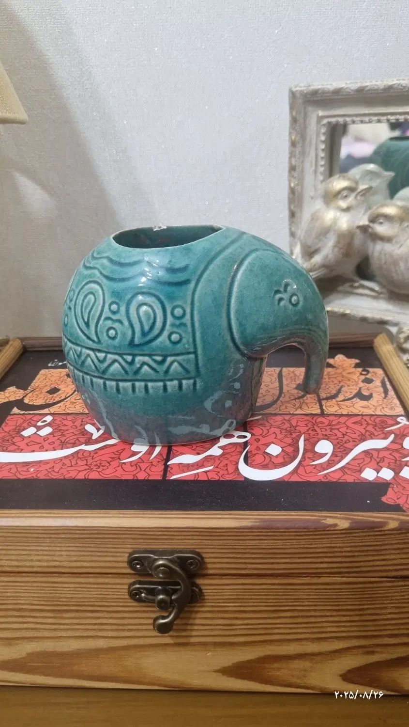 جاسیگاری منبت بسیار قدیمی با آج فیل|کلکسیون اشیاء عتیقه|تهران, تهران‌نو|دیوار