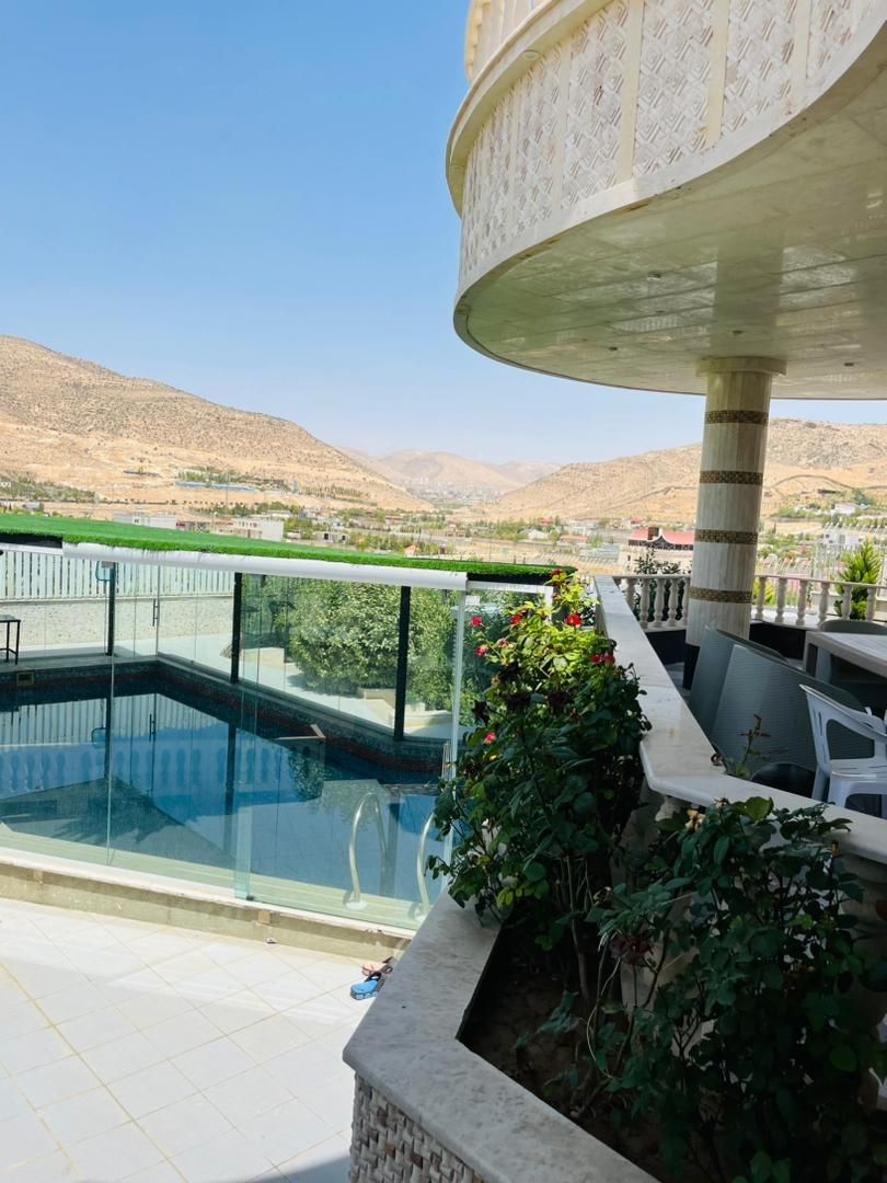 اجاره ویلا روزانه|اجارهٔ کوتاه‌مدت ویلا و باغ|شیراز, شهرک گلستان شمالی|دیوار