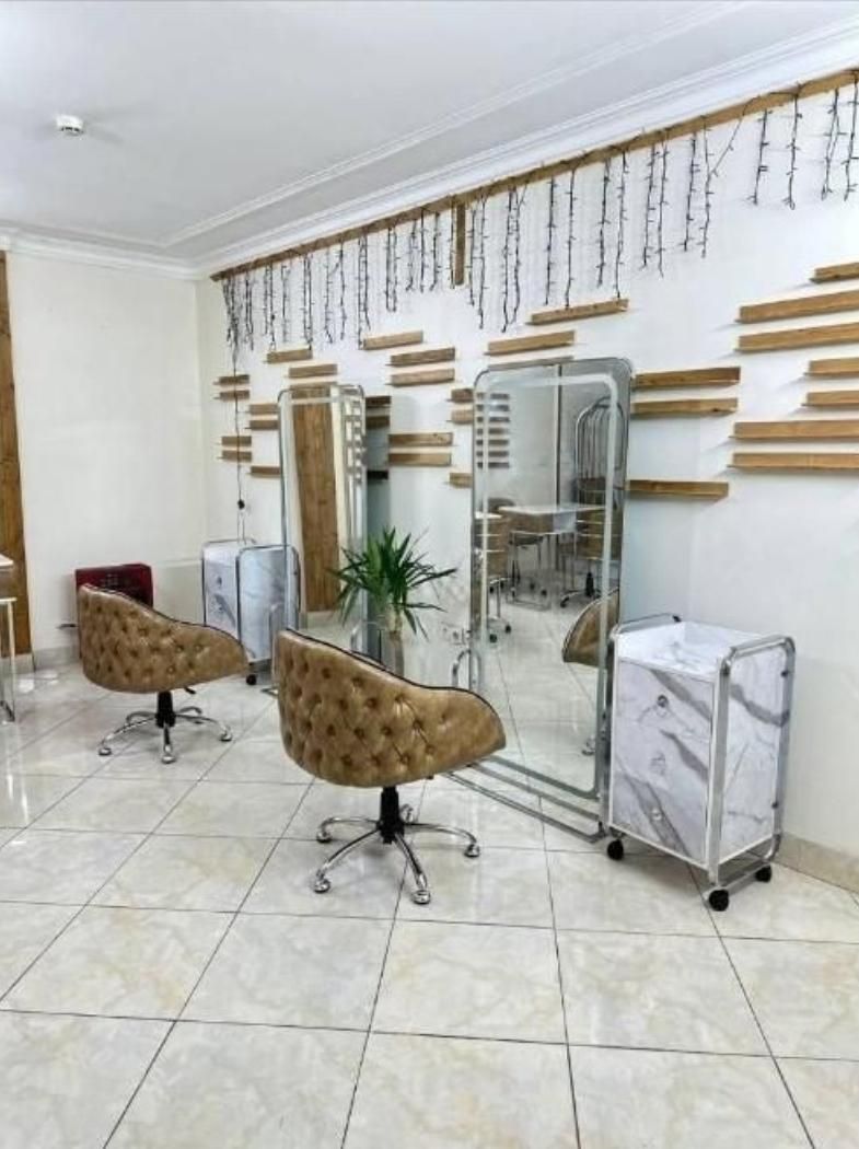 اجاره میز تخت و صندلی با پایین ترین قیمت در شهرری|خدمات آرایشگری و زیبایی|تهران, ظهیرآباد|دیوار