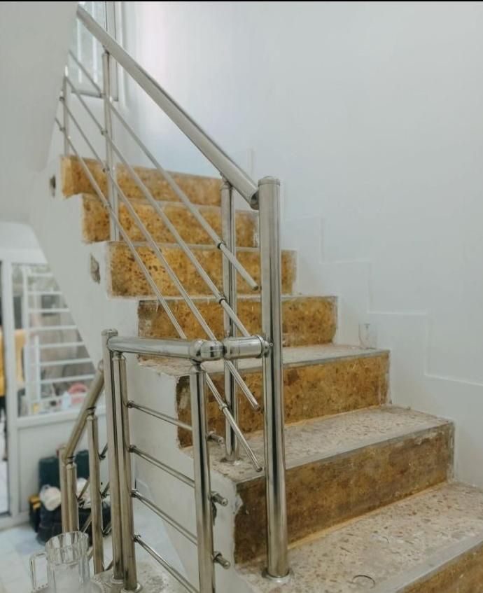 نرده استیل و حفاظ استیل|خدمات پیشه و مهارت|همدان, |دیوار