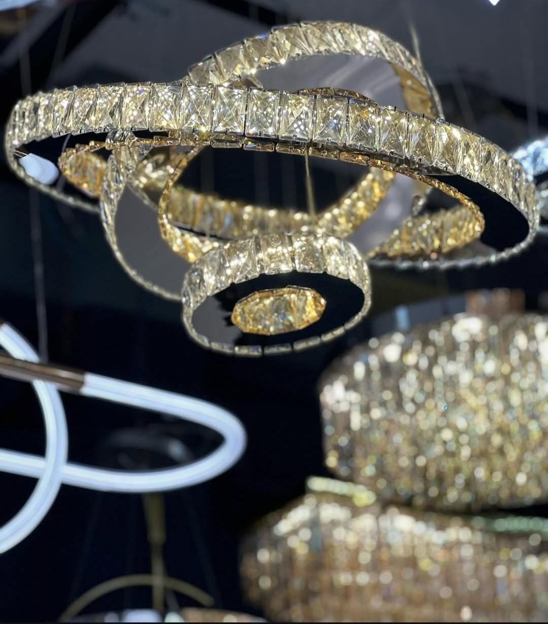 لوستر کهکشانی دو طبقه و سه طبقه|لوستر و چراغ آویز|همدان, |دیوار