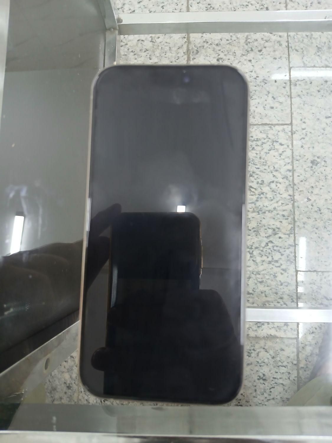 اپل iPhone 15 Pro با حافظهٔ ۲۵۶ گیگابایت|موبایل|تهران, تهرانپارس شرقی|دیوار