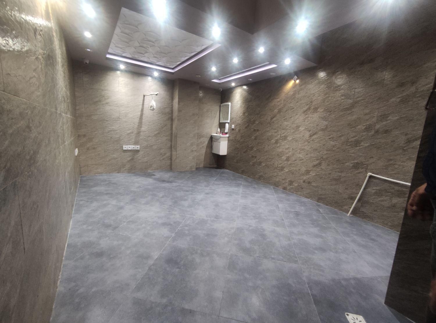 اجاره مغازه ۲۲ متری|اجارهٔ مغازه و غرفه|لنگرود, |دیوار