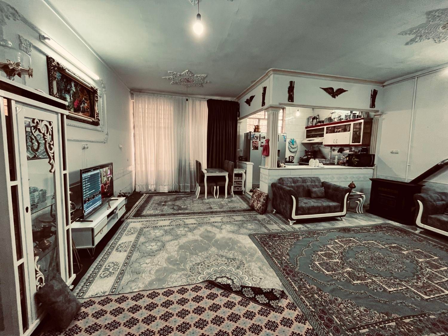 اجاره خانه ویلایی ۸۵ متری ۱ خوابه در ۲۲ بهمن|اجارهٔ خانه و ویلا|نیشابور, ۲۲ بهمن|دیوار