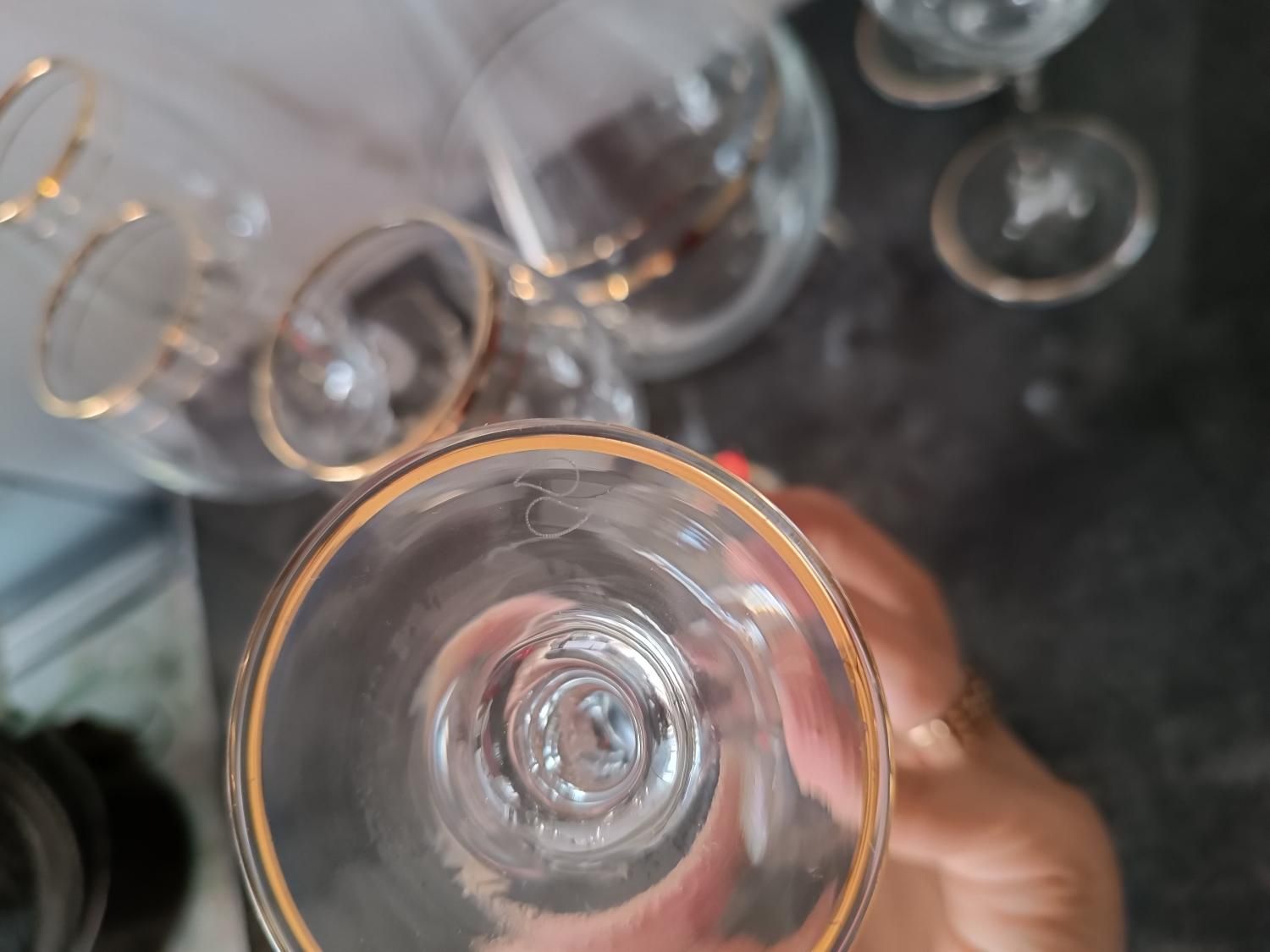 جام و لیوان|ظروف سرو و پذیرایی|قدس, شهر‌قدس|دیوار