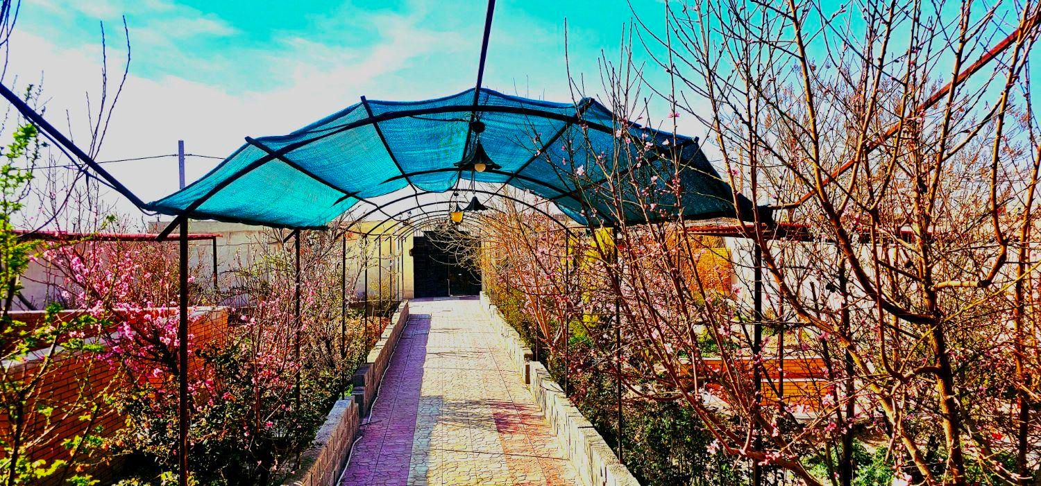 اجاره روزانه/هفتگی/ساعتی/ویلا ۱۵۰۰ متری|اجارهٔ کوتاهمدت ویلا و باغ|ورامین, ورامین|دیوار