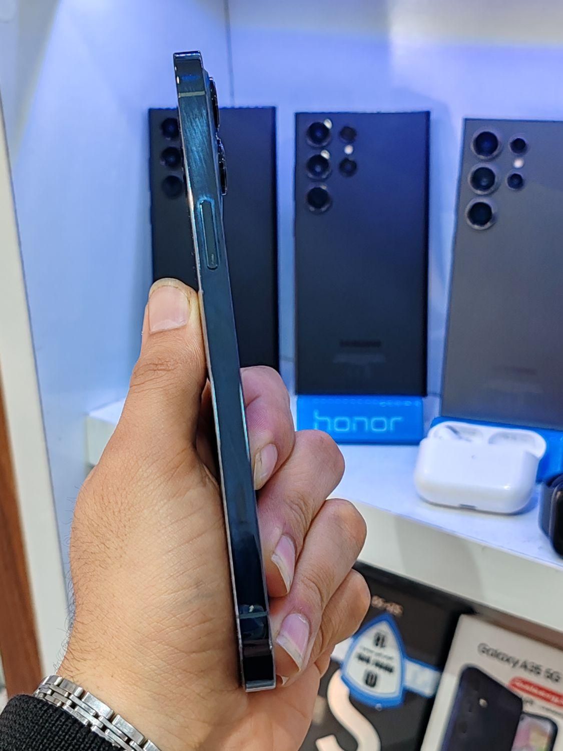 اپل iPhone 12 Pro Max با حافظهٔ ۲۵۶ گیگابایت|موبایل|نیشابور, |دیوار