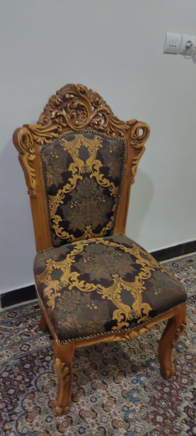 تعداد 8عدد مبل سلطنتی راحتی|مبلمان خانگی و میز عسلی|بیرجند, |دیوار