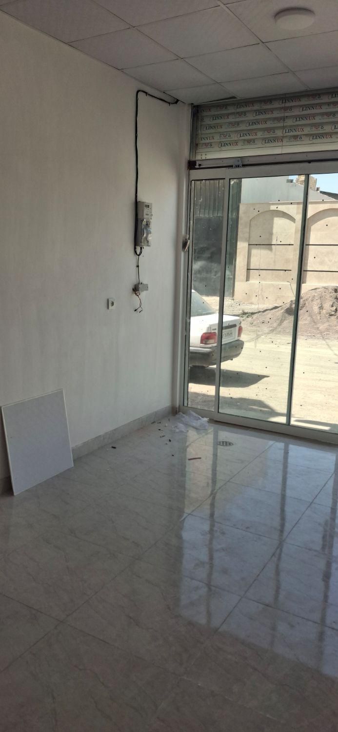 مغازه ۲۸ متری سر دونبش|فروش مغازه و غرفه|مشهد, شهید بصیر|دیوار