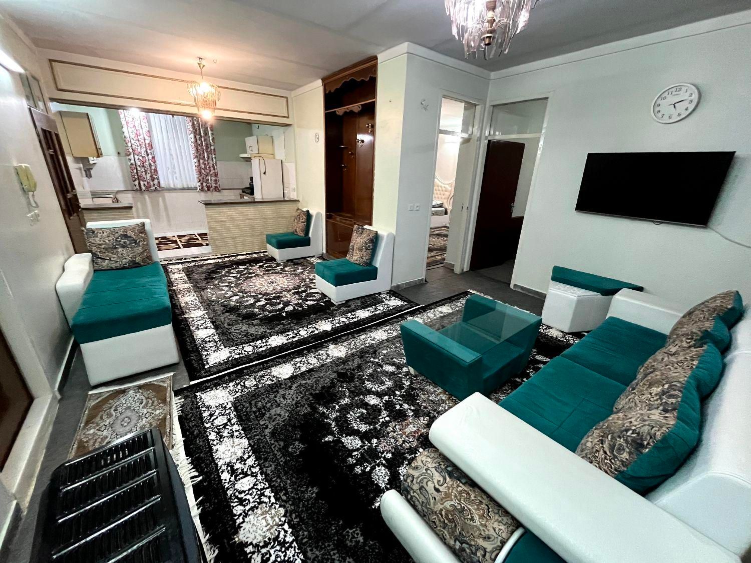 سوییت منزل سویت دربست پارکینگ دار پاسخگو ۲۴ ساعته|اجارهٔ کوتاهمدت آپارتمان و سوئیت|همدان, |دیوار