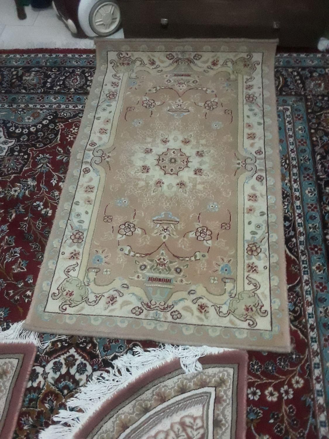 دو عدد پادری نیم دایره و یک عدد قالیچه|پادری|تهران, دولت‌آباد|دیوار