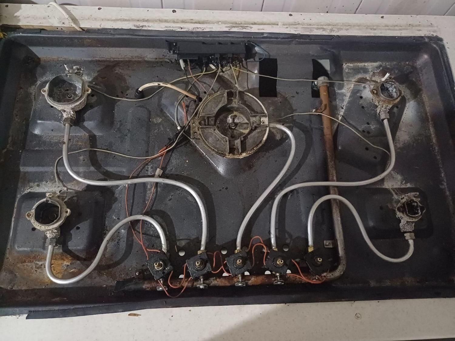 تعمیرات اجاق گاز صفحه ای و رومیزی کل تهران|خدمات پیشه و مهارت|تهران, ابوذر|دیوار