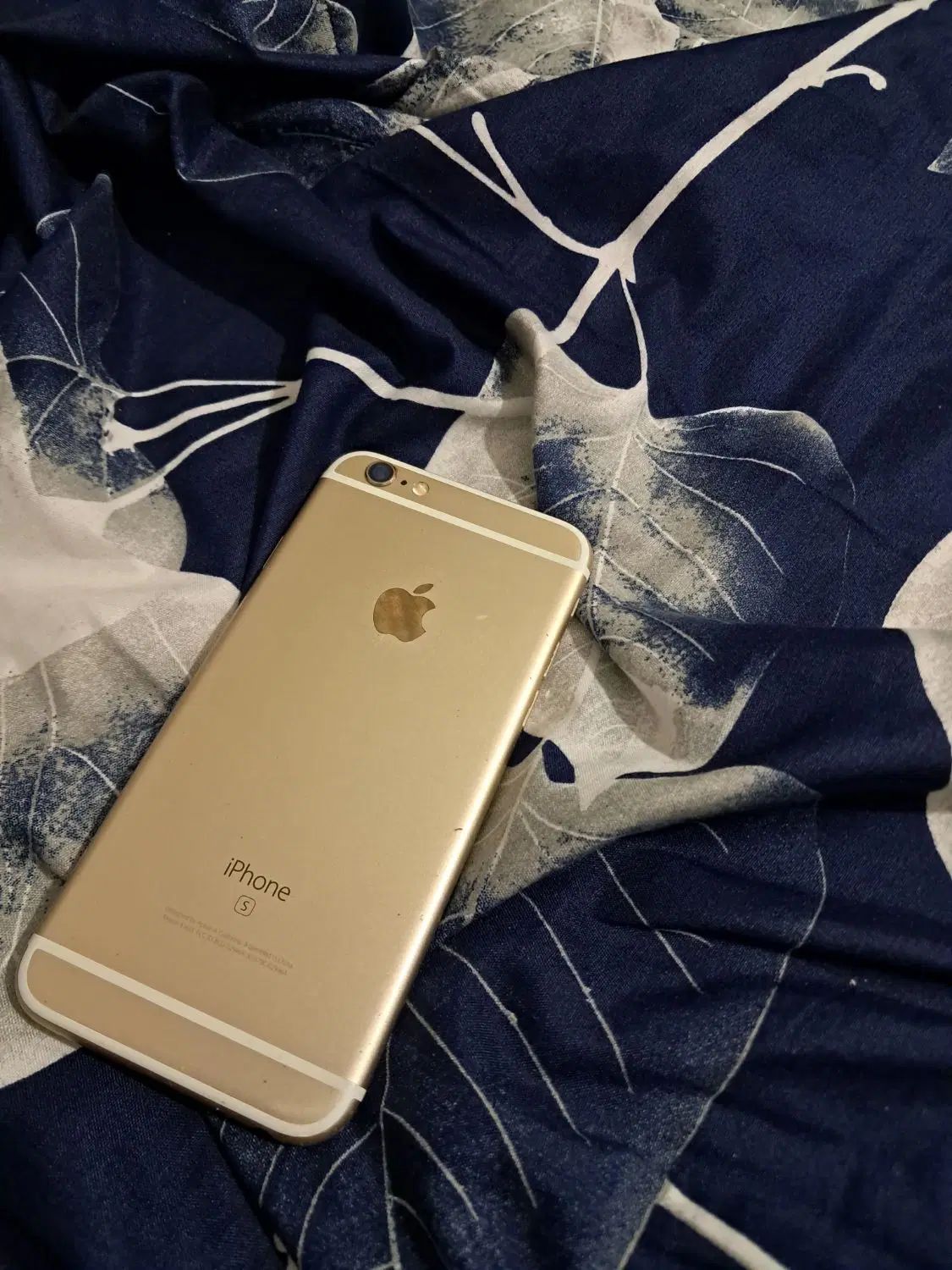 اپل iPhone 6s با حافظهٔ ۶۴ گیگابایت|موبایل|مشهد, رستگار|دیوار