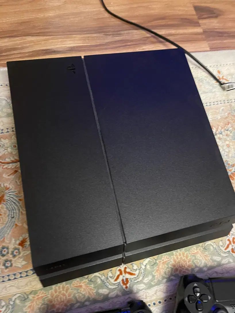 ps4 fat حافظه ۱ترابایت در حد نو ریجن اروپا. ۲ دسته|کنسول، بازی ویدئویی و آنلاین|کرج, ساسانی (قلمستان)|دیوار