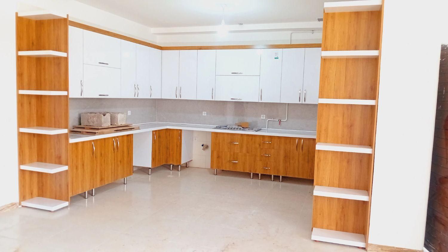 نصاب انواع کابینت ام دی اف، پیش ساخته و فلز|خدمات پیشه و مهارت|کرمان, |دیوار