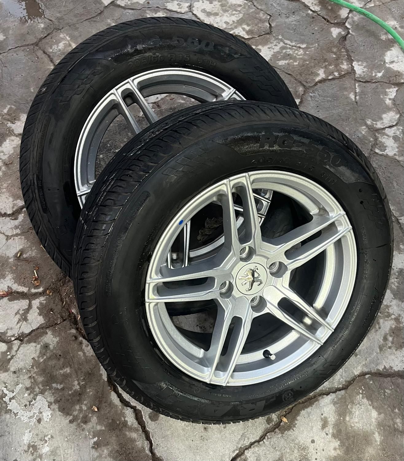 رینگ لاستیک اسپرت ۱۵پژویی|قطعات یدکی و لوازم جانبی|رفسنجان, |دیوار