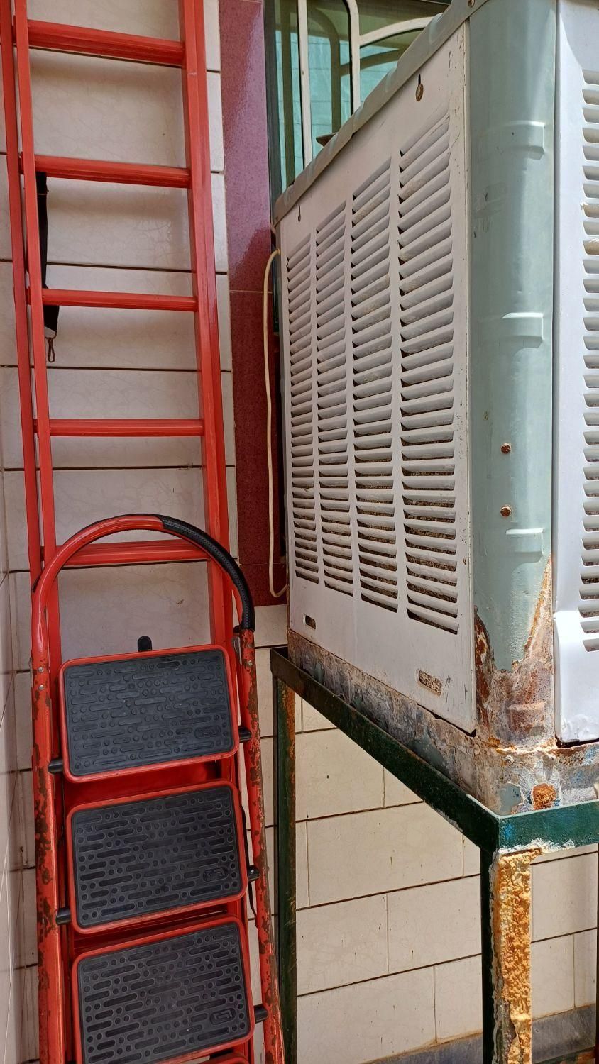 کولر آبی|کولر آبی|گرمسار, |دیوار