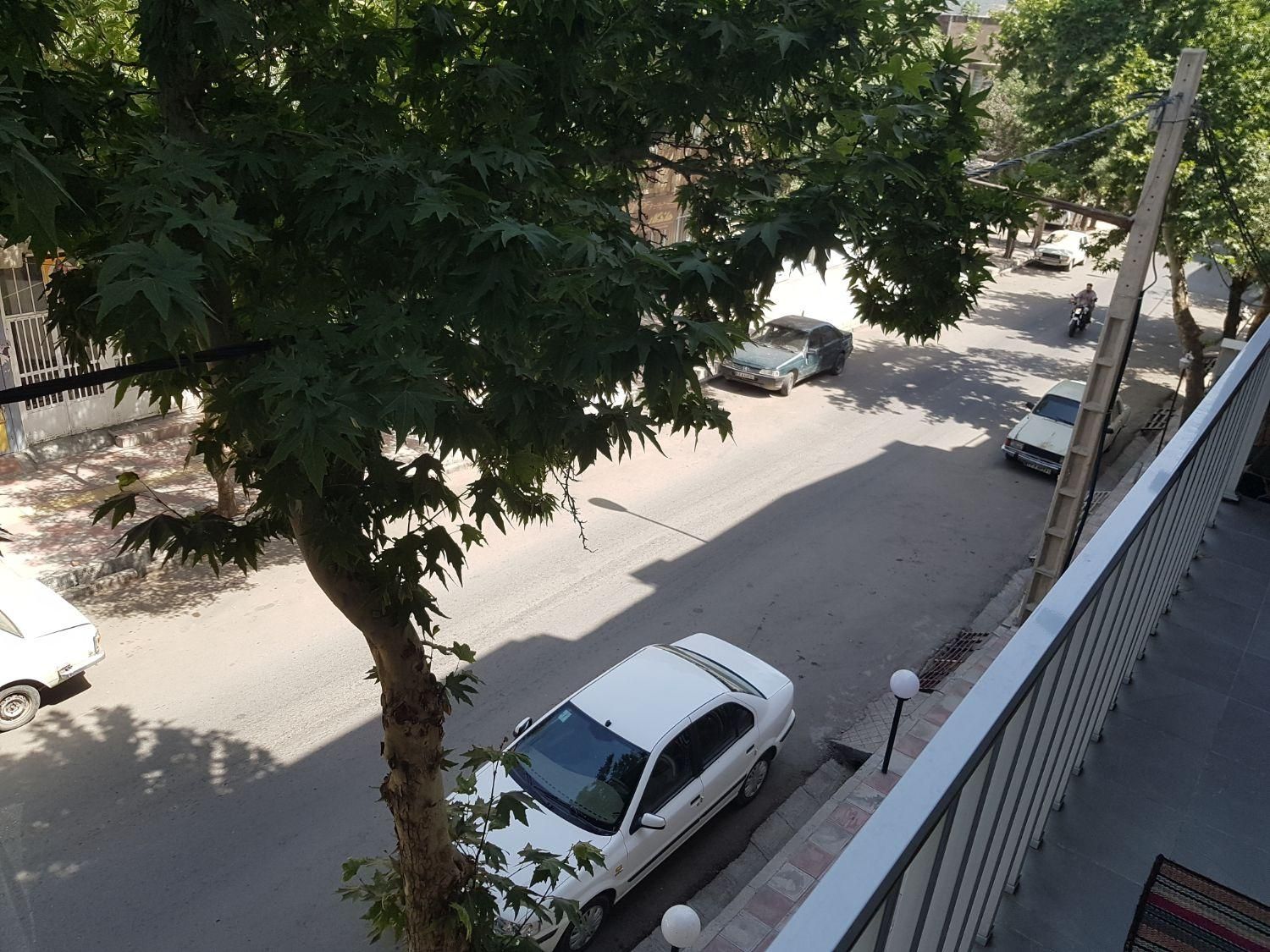 سوییت پارکینگ دار مرکزشهر|اجارهٔ کوتاه‌مدت آپارتمان و سوئیت|مریوان, |دیوار