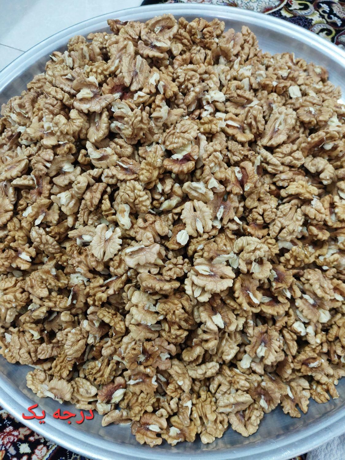 مغز گردوی تویسرکان|خوردنی و آشامیدنی|تهران, شهرک ولیعصر شمالی|دیوار