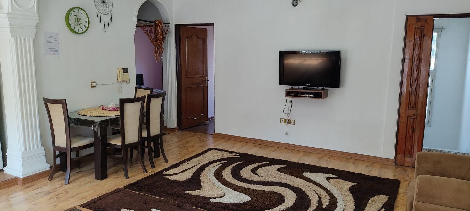 اجاره ویلایی مستقل خیابان کارگربسمت تله کابین|اجارهٔ کوتاهمدت آپارتمان و سوئیت|لاهیجان, رجایی|دیوار