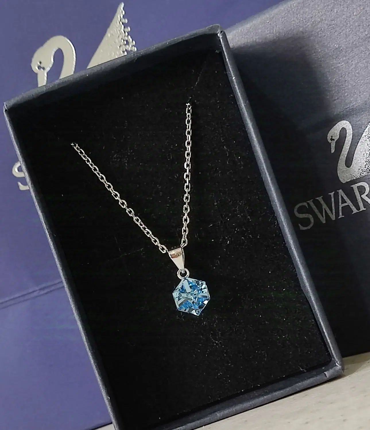 گردنبند نقره سوارسکیswarovski مکعب 925|جواهرات|تهران, سازمان برنامه شمالی|دیوار