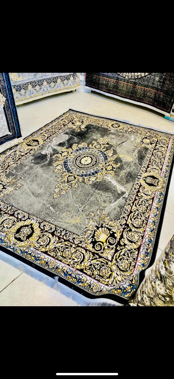 فرش ساواچ نقره دودی ۱۲ متری محدود ترین هراج|فرش|کرمان, |دیوار