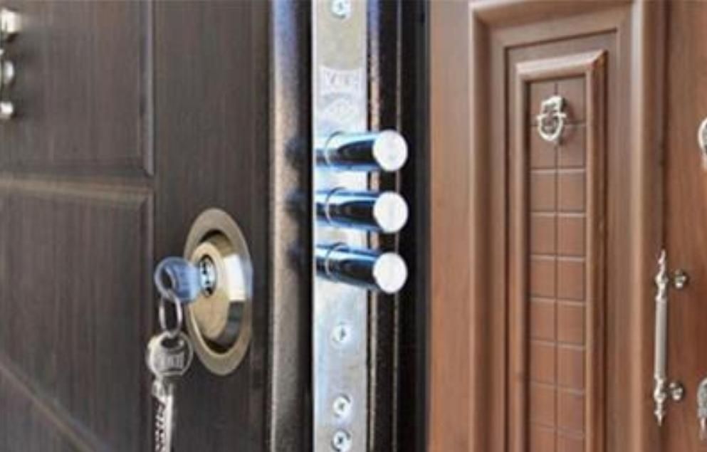 قفلسازی کلیدسازی قفل سازی شبانه روزی سیار قفلساز|خدمات پیشه و مهارت|مشهد, آزادشهر|دیوار