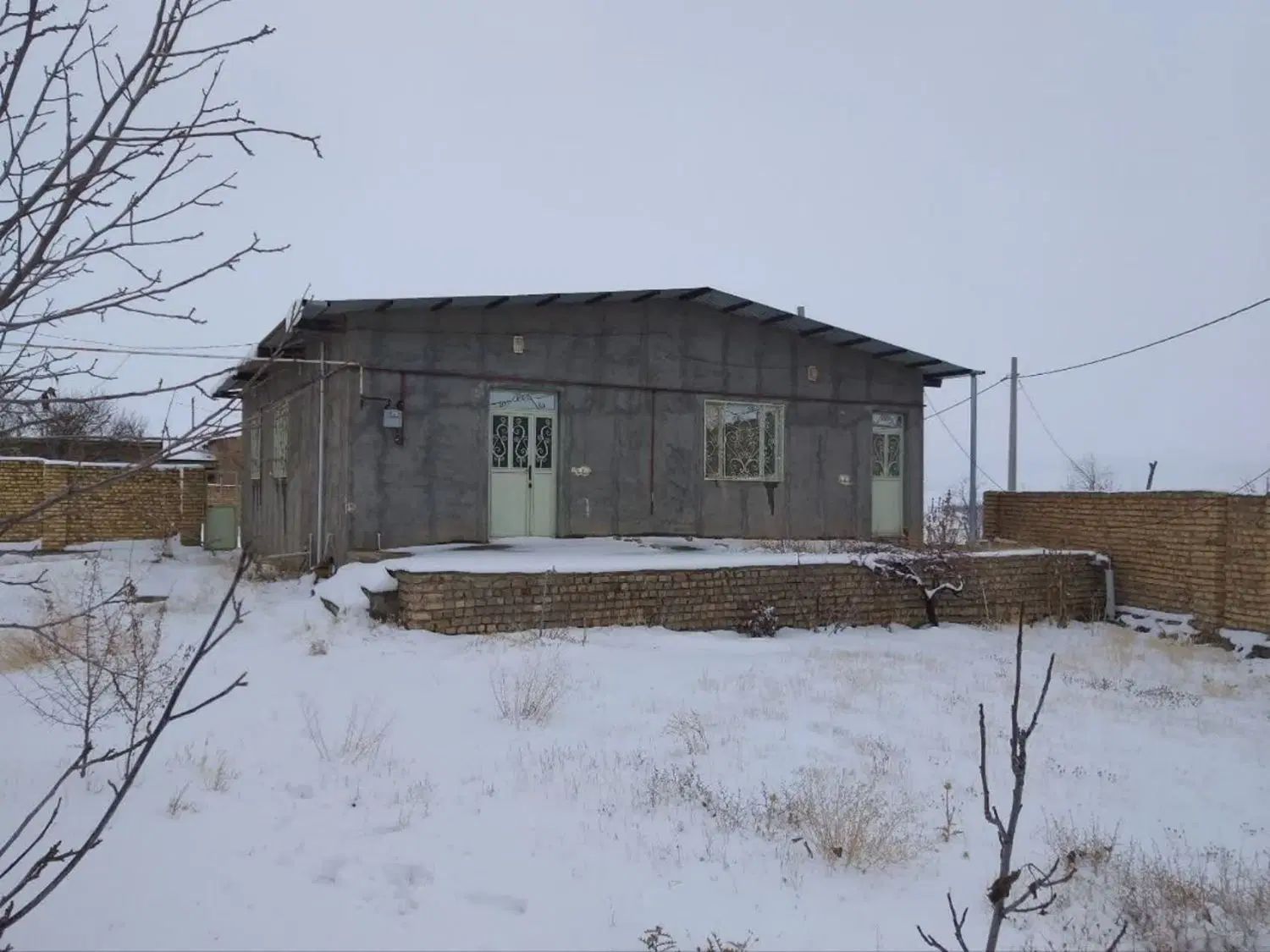 ویلایی روستای سلیم آباد اراک ۶۵۰ متر دیوار چین|فروش خانه و ویلا|خنجین, |دیوار