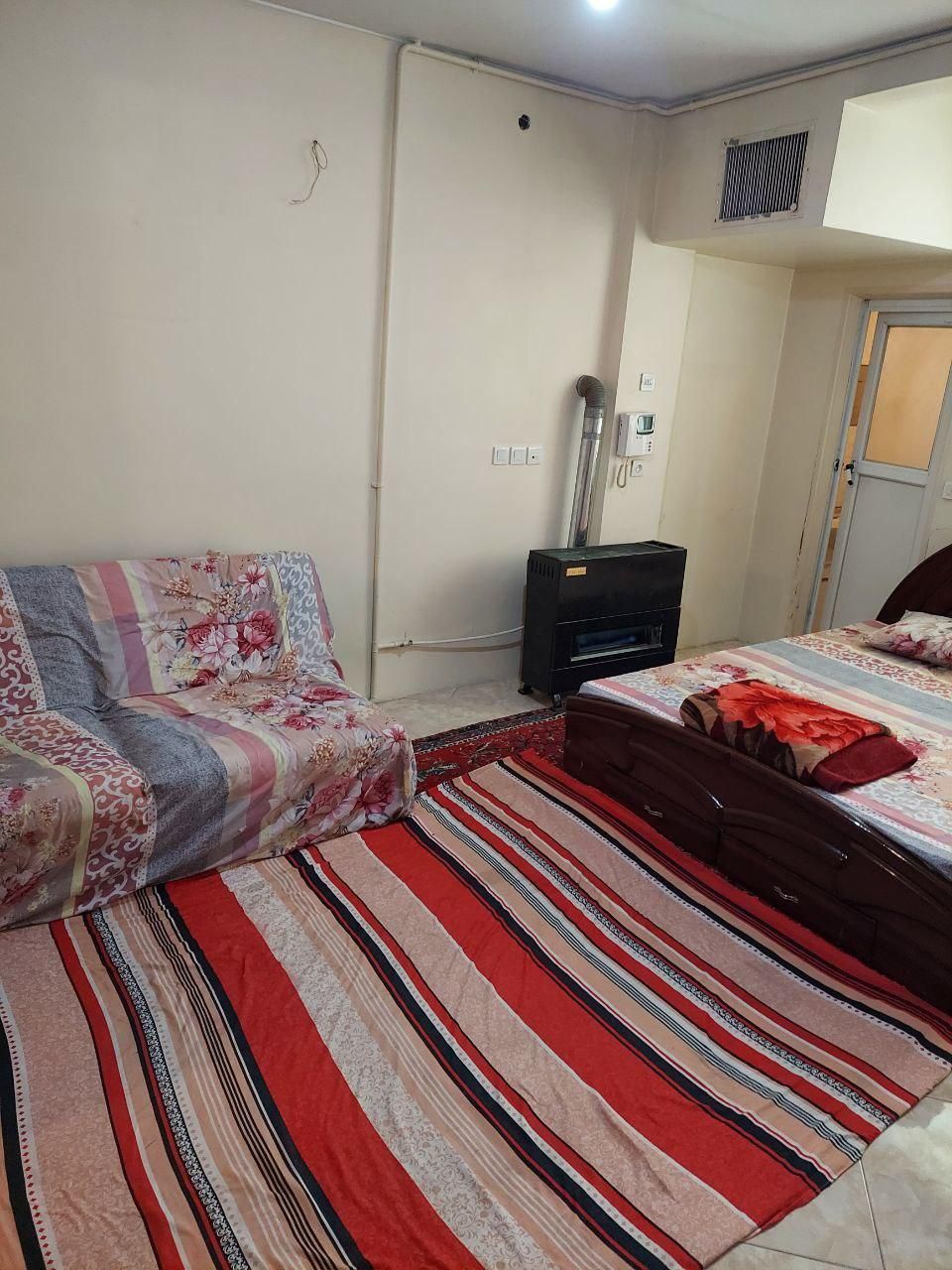 آپارتمان مستقل مبله متروی سبلان روزانه ماهانه|اجارهٔ کوتاهمدت آپارتمان و سوئیت|تهران, نظامآباد|دیوار