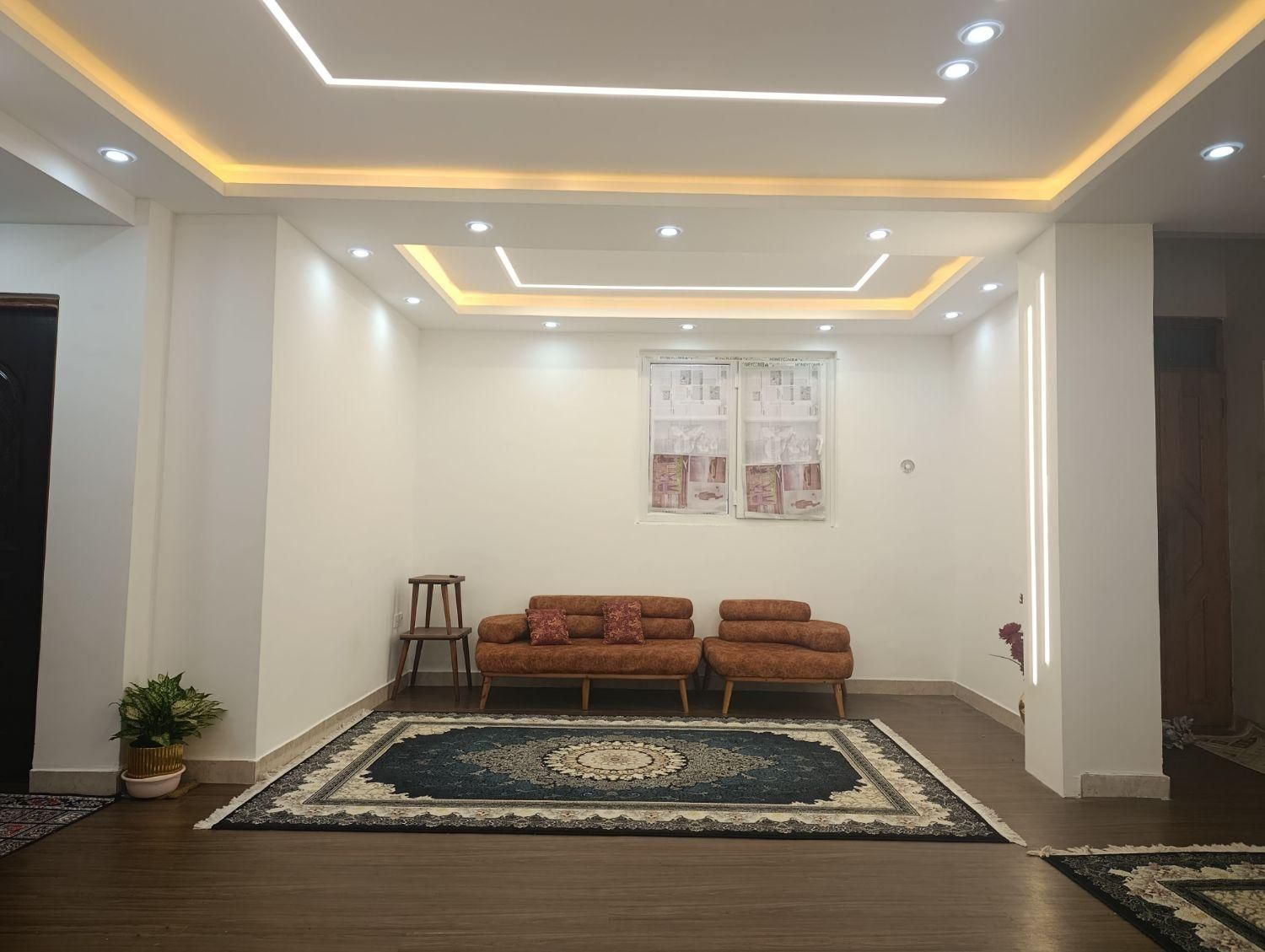 اپارتمان مستقل دربست با پارکینگ|اجارهٔ کوتاهمدت آپارتمان و سوئیت|لاهیجان, کوی زمانی|دیوار