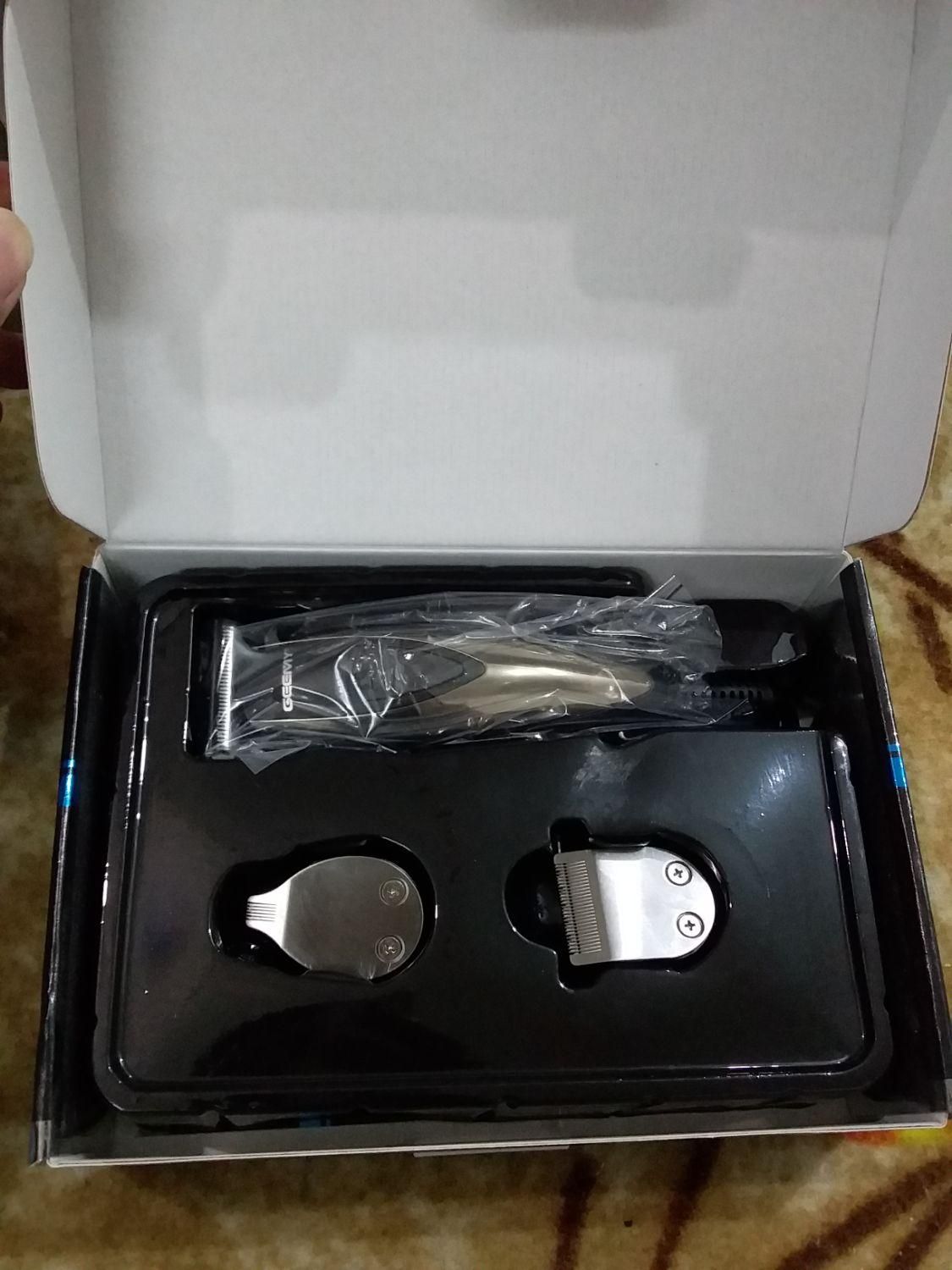 ماشین اصلاح جیمی مدل GM830 کاملا سالم نو نو|آرایشی، بهداشتی، درمانی|اصفهان, عاشق‌آباد|دیوار