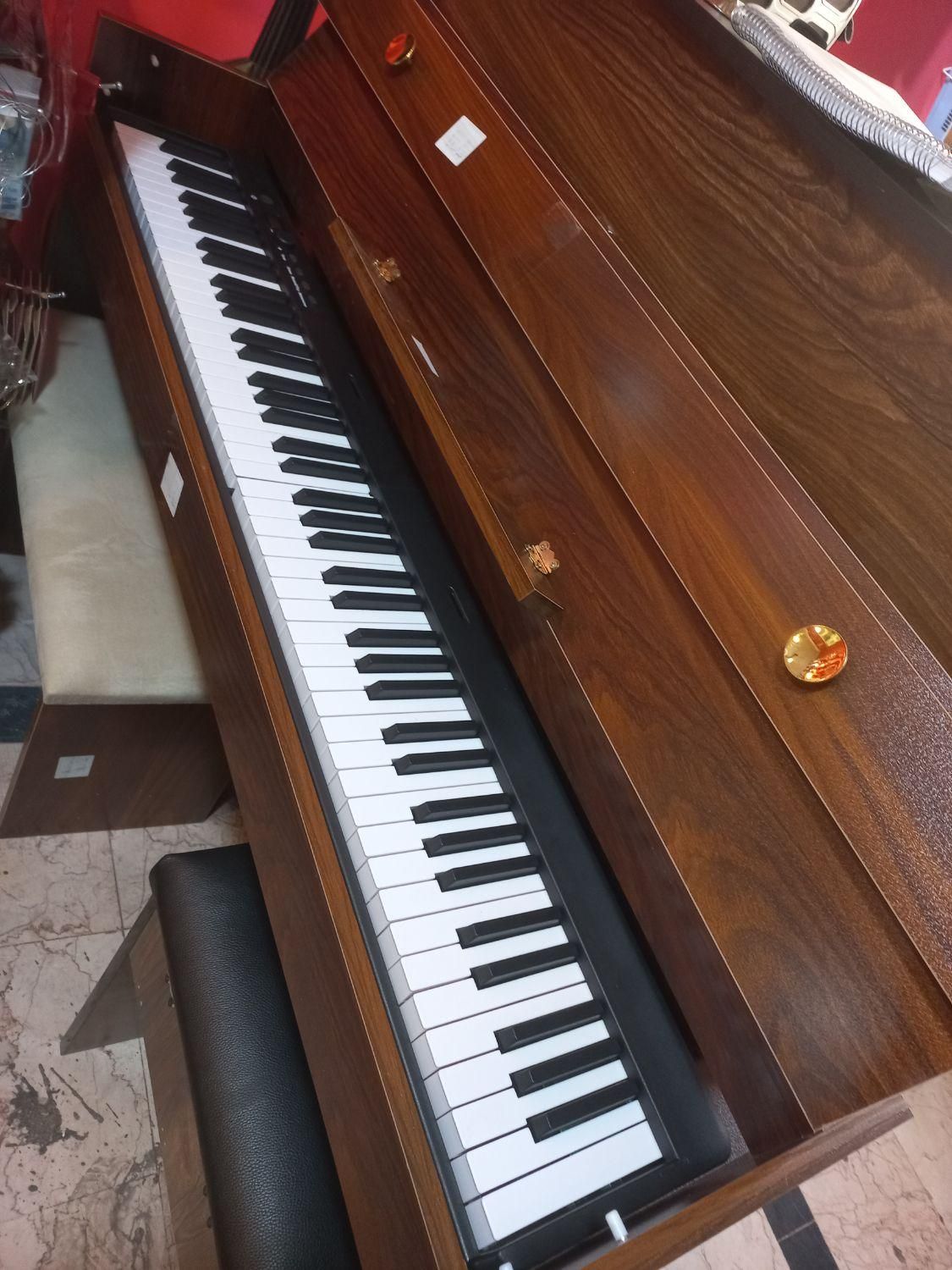 پیانو مبله bx20|پیانو، کیبورد، آکاردئون|تهران, درختی|دیوار