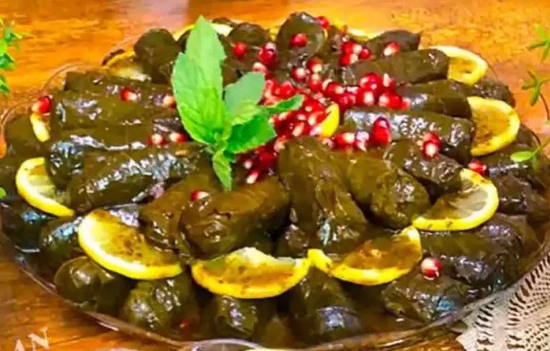دلمه برگ مو شیرین و ترش و ملس|خوردنی و آشامیدنی|اصفهان, کارلادان|دیوار