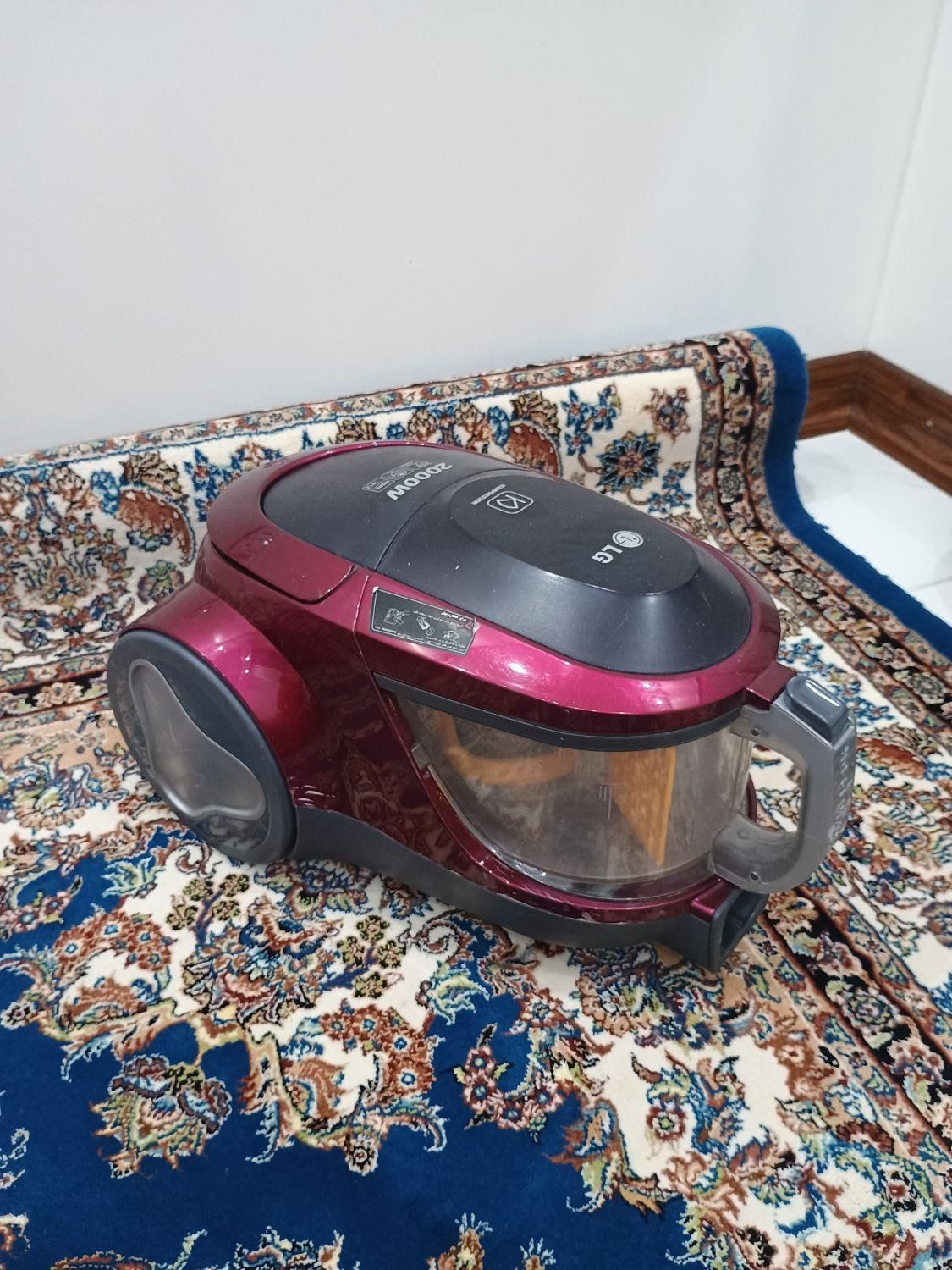 جاروبرقی ال جی ۲۰۰۰ وات|جاروبرقی، جارو شارژی، بخارشو|تهران, شادمان|دیوار