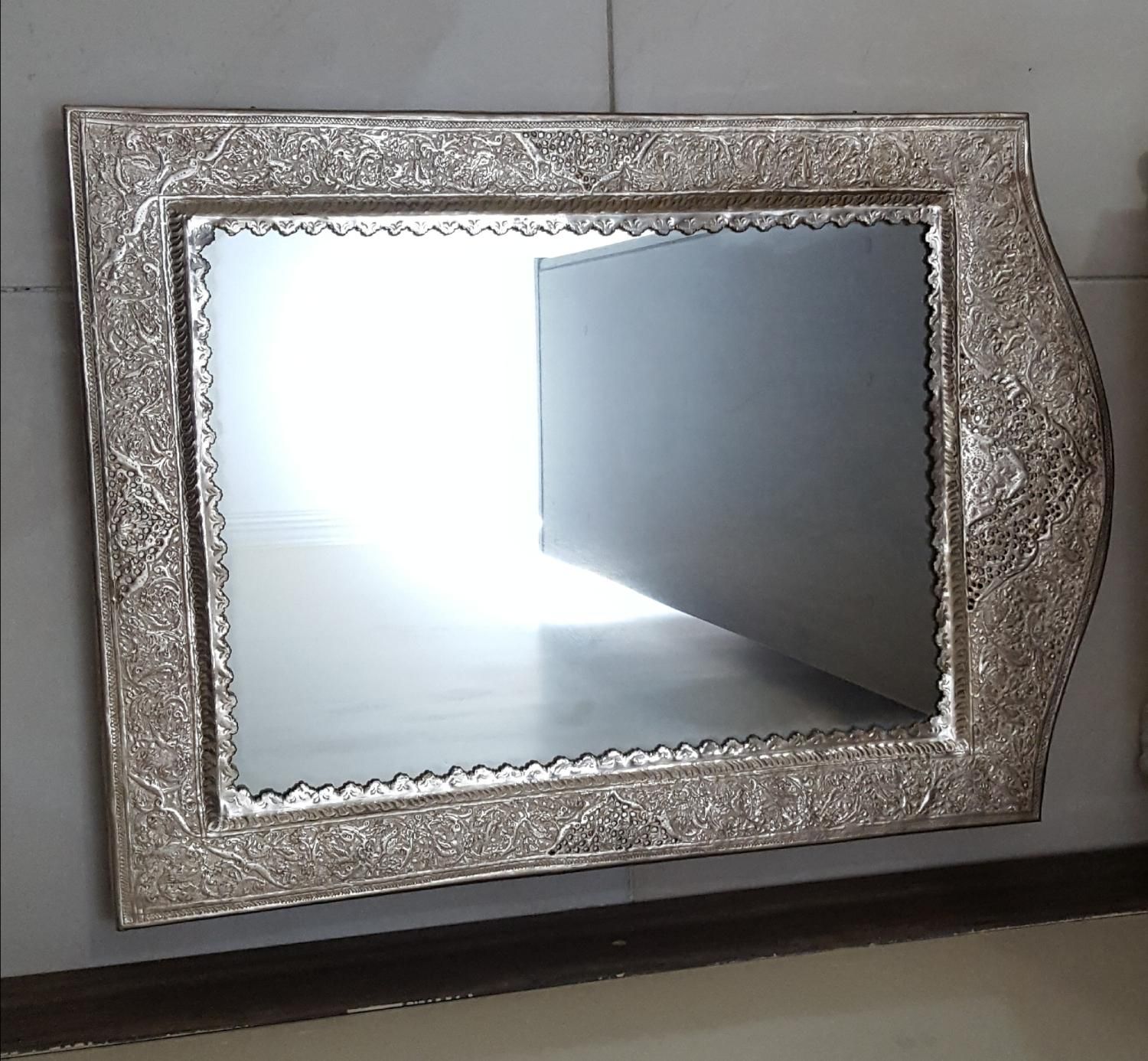 آینه و شمعدان نقره نما|صنایع دستی و سایر لوازم تزئینی|اصفهان, بیدآباد|دیوار