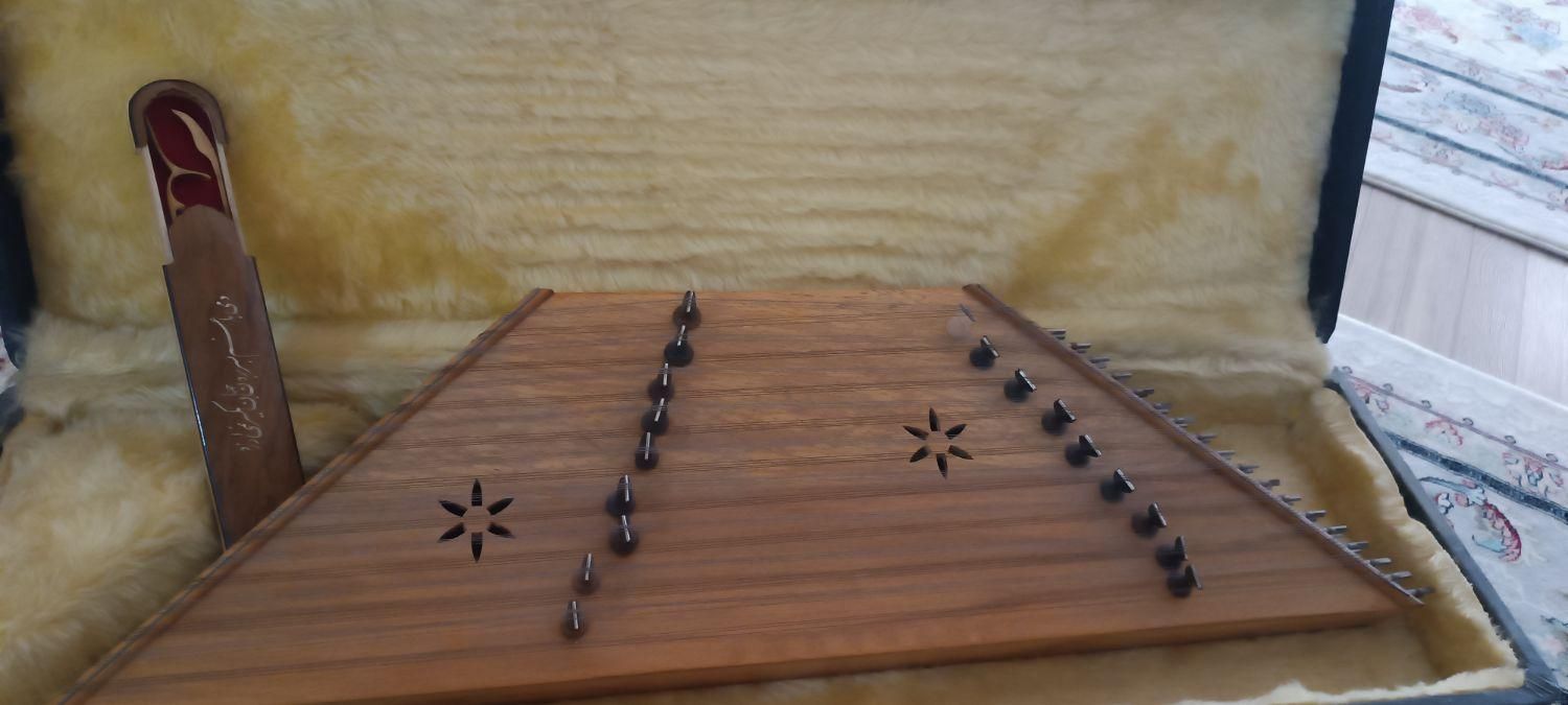 سنتور|سازهای سنتی|خرم‌آباد, |دیوار