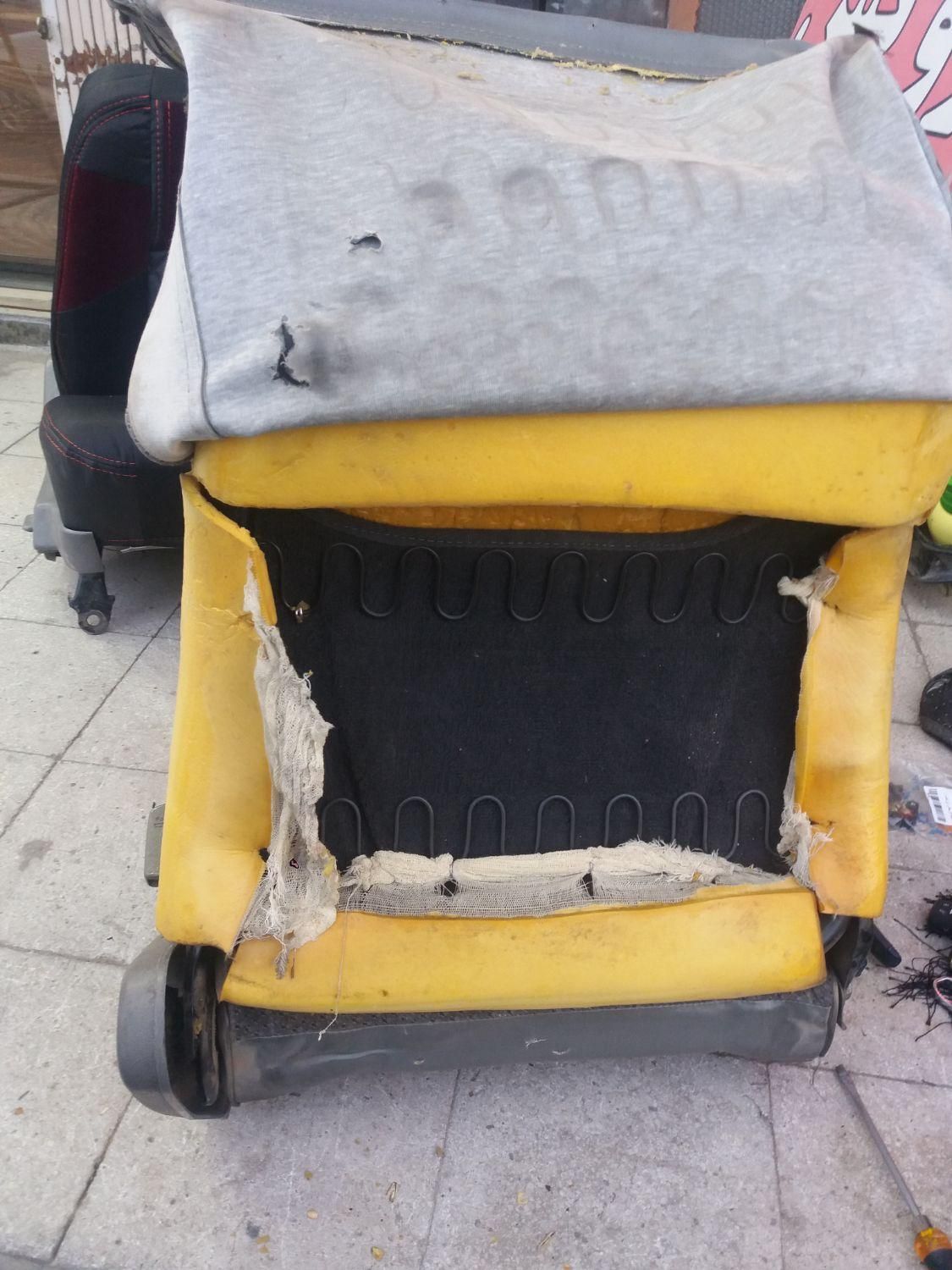 تعمییرات تخصصی صندلی ماشین (خودرو)|خدمات موتور و ماشین|قم, حنیف نژاد|دیوار