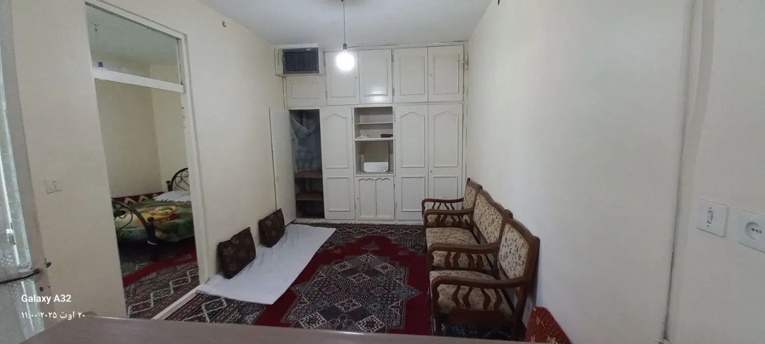 اجاره روزانه منزل دربست حیاطدار|اجارهٔ کوتاه‌مدت آپارتمان و سوئیت|اصفهان, فروردین|دیوار