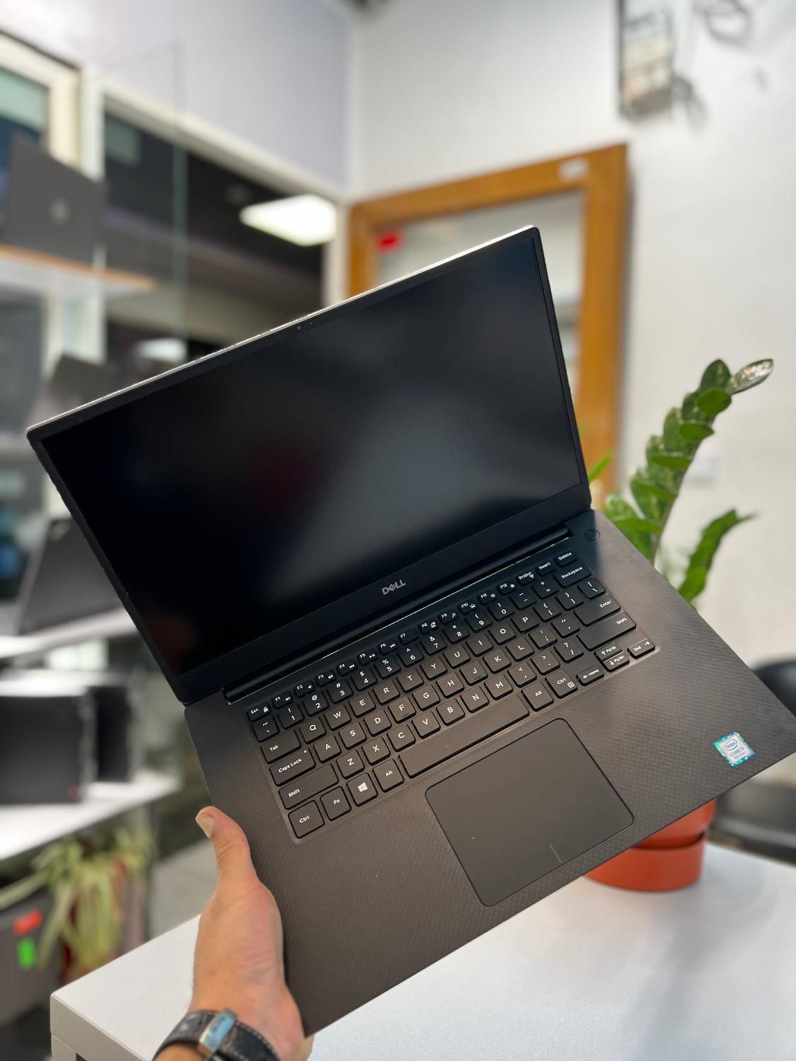 لپ تاپ Dell Precision 5540 با رم ۳۲ گیگ|رایانه همراه|تهران, میدان ولیعصر|دیوار