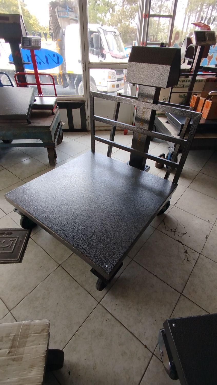 باسکول ترازو یک تن چرخدار صنعتی|فروشگاه و مغازه|تبریز, |دیوار