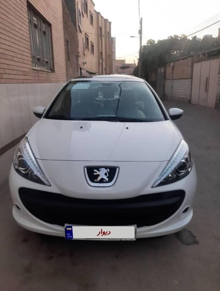 پژو207i(دندهای/سقف پانا/صفر خشک تحویل آنی|خودرو سواری و وانت|تهران, صادقیه|دیوار